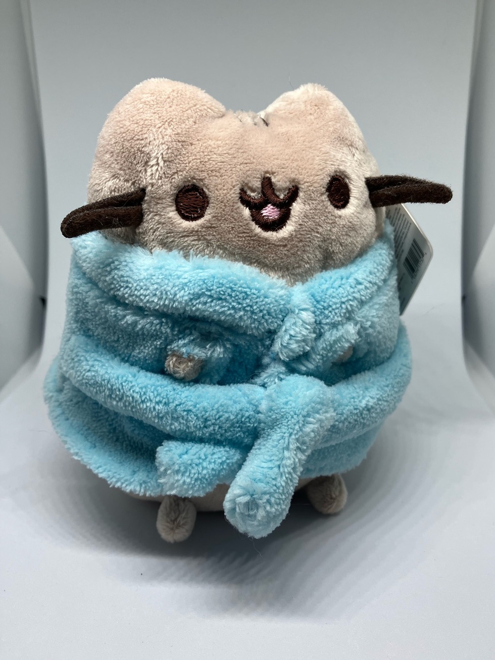 Pusheen Bath Robe 5.5” Plush